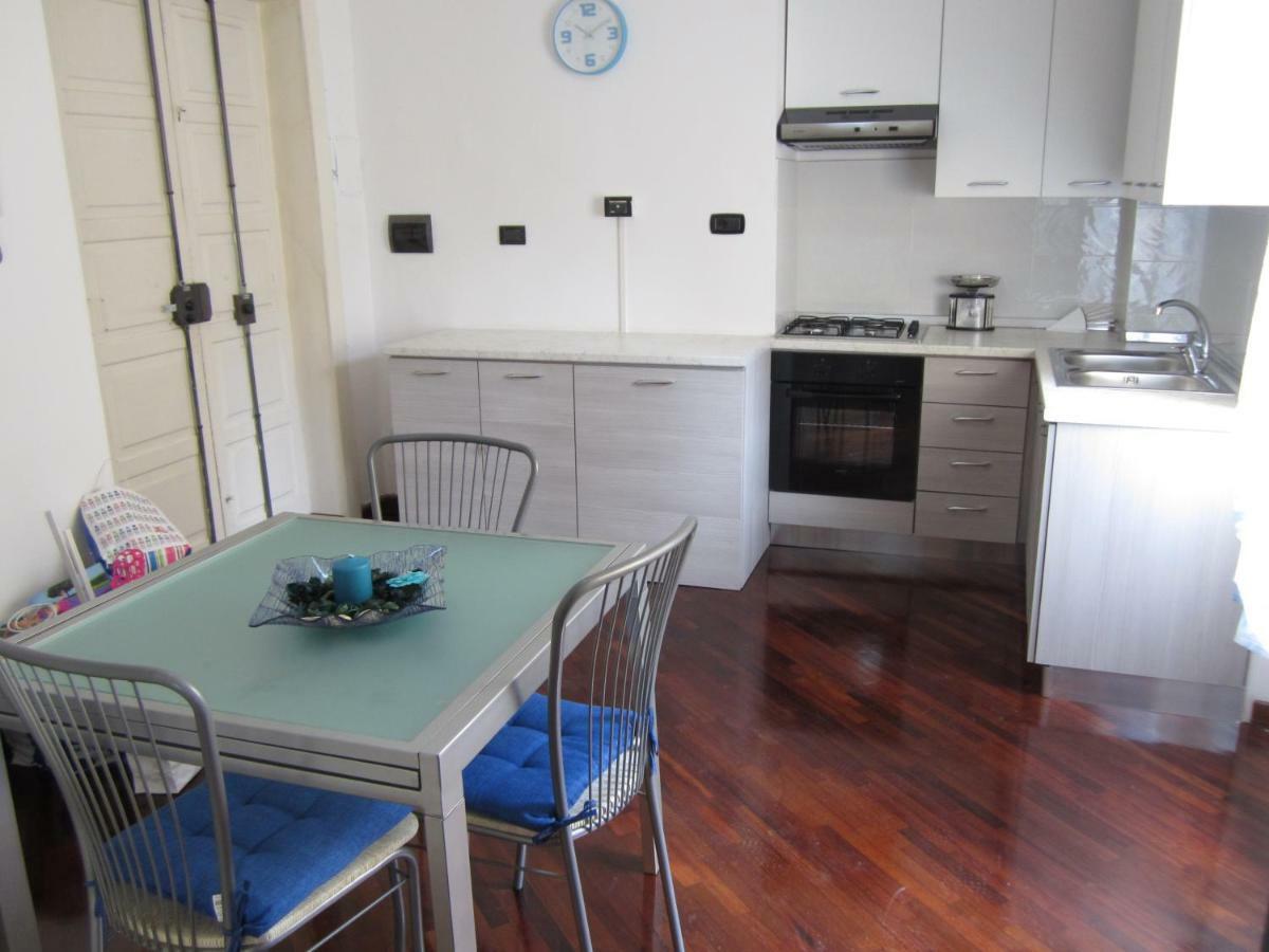 Appartamento Velia Salerno Luaran gambar